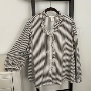 H & M beautiful Striped Button-Up Blouse. Cotton blend. Size XXL.
